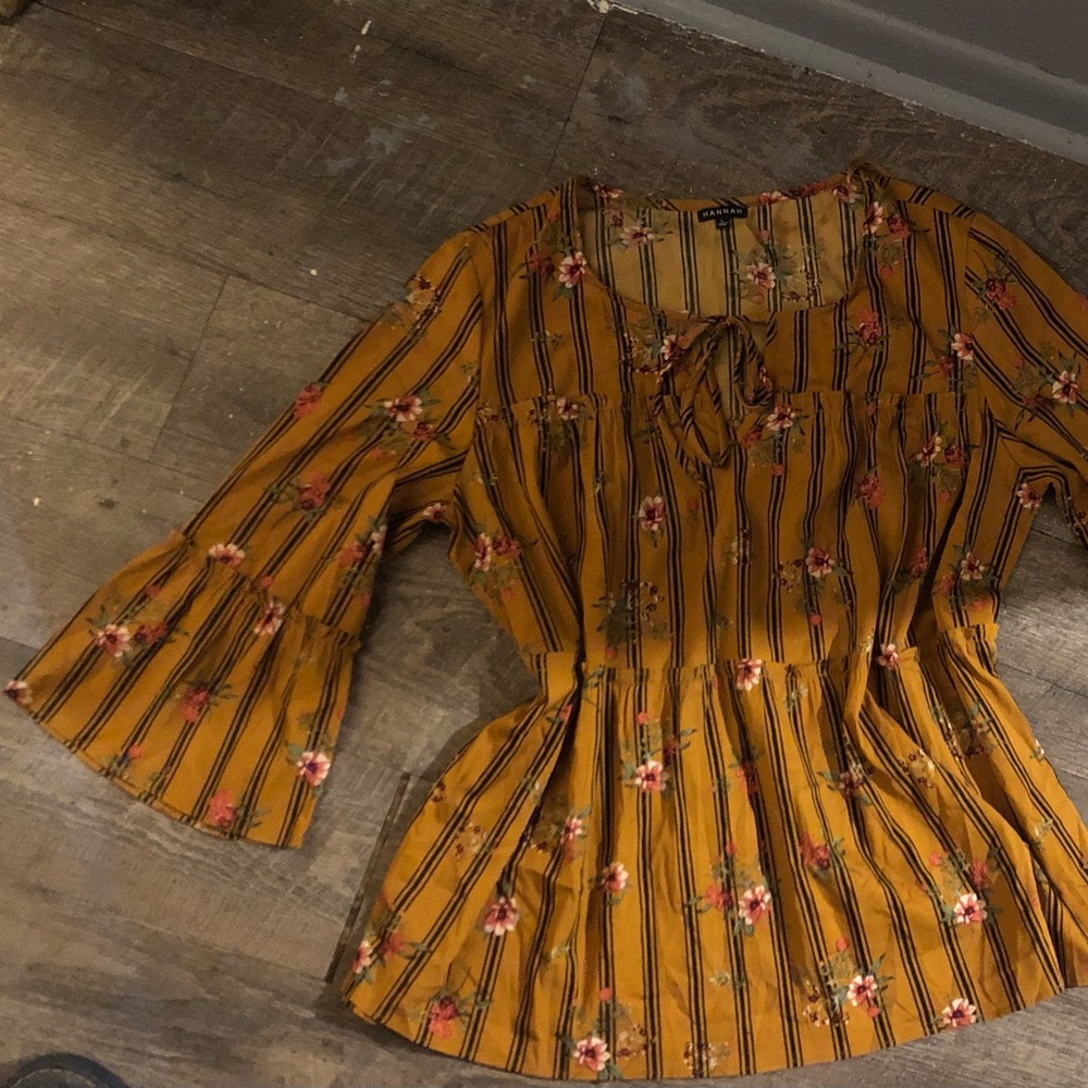 Woman’s top